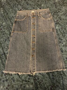 Vintage Y2K Old navy button up denim frayed skirt 100% cotton